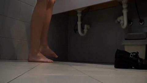 10640
